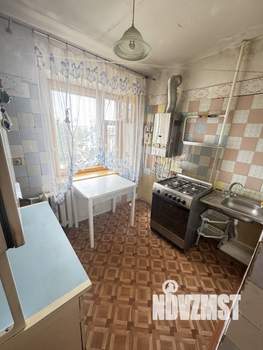 2-к квартира, вторичка, 47м2, 3/5 этаж