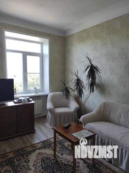 3-к квартира, вторичка, 65м2, 5/5 этаж