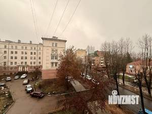 2-к квартира, вторичка, 49м2, 4/5 этаж