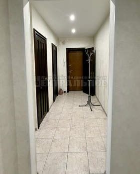 2-к квартира, вторичка, 62м2, 4/10 этаж