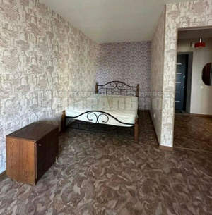 1-к квартира, вторичка, 42м2, 4/10 этаж