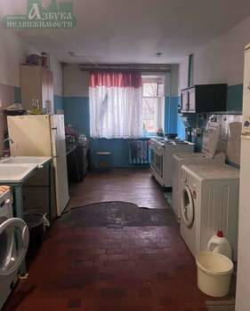 2-к квартира, вторичка, 34м2, 1/5 этаж