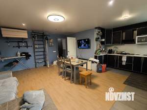 3-к квартира, вторичка, 70м2, 1/9 этаж