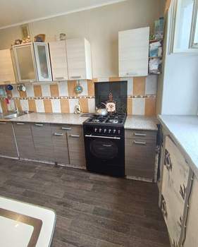 4-к квартира, вторичка, 96м2, 5/5 этаж