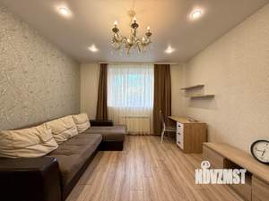 3-к квартира, вторичка, 81м2, 1/10 этаж