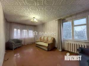 2-к квартира, вторичка, 43м2, 4/4 этаж