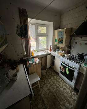 2-к квартира, вторичка, 38м2, 1/5 этаж