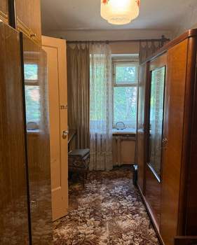 3-к квартира, вторичка, 58м2, 3/5 этаж