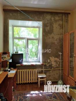 3-к квартира, вторичка, 57м2, 1/4 этаж