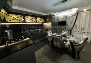 3-к квартира, вторичка, 90м2, 10/11 этаж