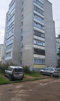 2-к квартира, вторичка, 52м2, 1/9 этаж