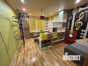 3-к квартира, вторичка, 78м2, 1/10 этаж