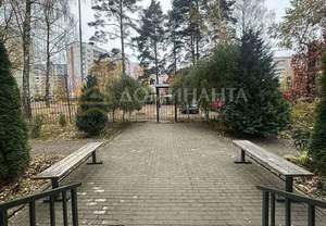 3-к квартира, вторичка, 138м2, 3/3 этаж