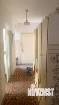 3-к квартира, вторичка, 65м2, 1/5 этаж