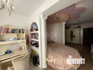 3-к квартира, вторичка, 140м2, 4/5 этаж