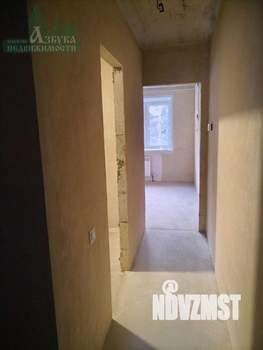 2-к квартира, вторичка, 52м2, 1/4 этаж