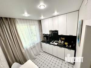 3-к квартира, вторичка, 62м2, 4/4 этаж