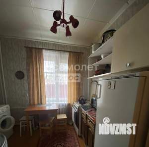 3-к квартира, вторичка, 53м2, 1/3 этаж
