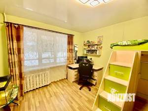 2-к квартира, вторичка, 54м2, 1/9 этаж