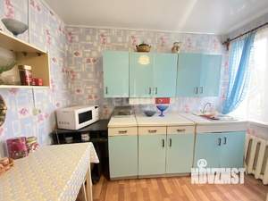 2-к квартира, вторичка, 38м2, 1/1 этаж