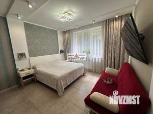 2-к квартира, вторичка, 76м2, 1/3 этаж