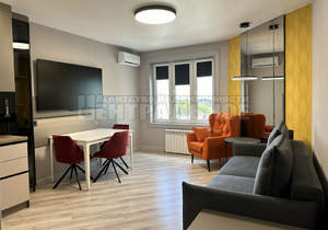 2-к квартира, вторичка, 54м2, 10/16 этаж