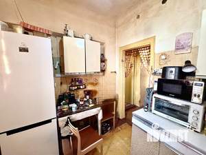 2-к квартира, вторичка, 60м2, 1/3 этаж