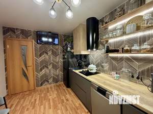 2-к квартира, вторичка, 62м2, 8/10 этаж