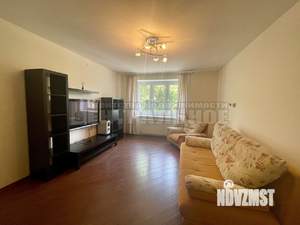 2-к квартира, вторичка, 61м2, 2/10 этаж