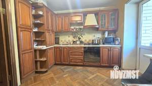 2-к квартира, вторичка, 62м2, 2/10 этаж