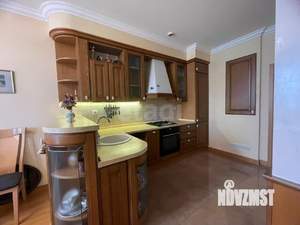 5-к квартира, вторичка, 227м2, 4/4 этаж