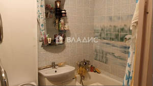 2-к квартира, вторичка, 45м2, 3/5 этаж