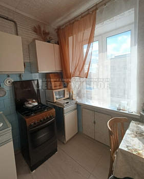 2-к квартира, вторичка, 44м2, 5/5 этаж