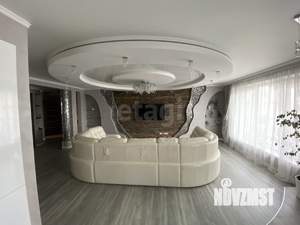 3-к квартира, вторичка, 140м2, 4/5 этаж