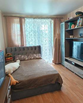 4-к квартира, вторичка, 96м2, 5/5 этаж