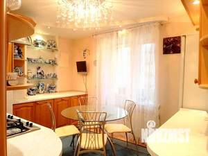 2-к квартира, вторичка, 80м2, 4/10 этаж