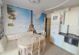2-к квартира, вторичка, 64м2, 4/10 этаж