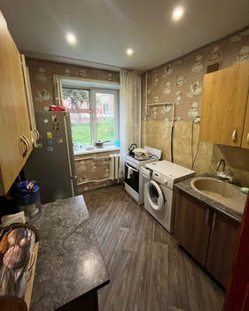 2-к квартира, вторичка, 38м2, 1/2 этаж