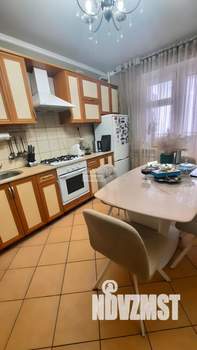 2-к квартира, вторичка, 63м2, 2/10 этаж