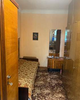 3-к квартира, вторичка, 58м2, 3/5 этаж