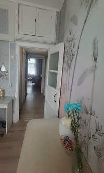 2-к квартира, вторичка, 50м2, 3/3 этаж