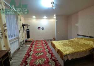 3-к квартира, вторичка, 75м2, 1/10 этаж