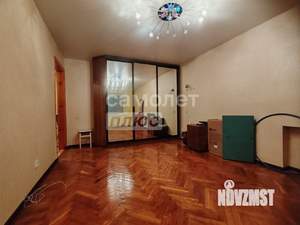 4-к квартира, вторичка, 105м2, 1/5 этаж