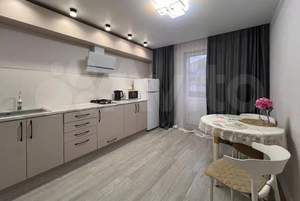 2-к квартира, вторичка, 70м2, 1/10 этаж