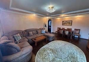 3-к квартира, вторичка, 68м2, 8/9 этаж