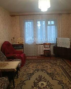 2-к квартира, вторичка, 52м2, 1/9 этаж