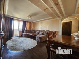 3-к квартира, вторичка, 68м2, 8/9 этаж