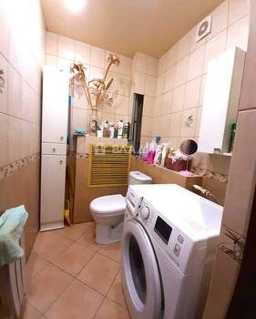 2-к квартира, вторичка, 64м2, 4/10 этаж