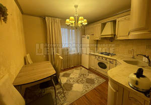 2-к квартира, вторичка, 58м2, 7/9 этаж