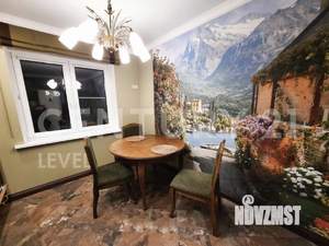 2-к квартира, вторичка, 68м2, 4/5 этаж